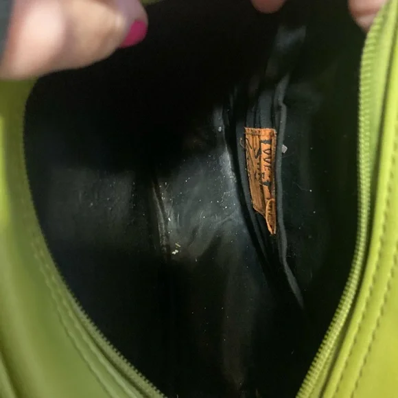 Frankenstein Crossbody purse by Love, pain & stitches. Used but good condition - Picture 3 of 7